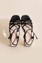 Load image into Gallery viewer, Webster Platform Heels