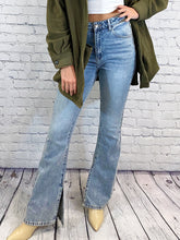 Load image into Gallery viewer, Nash Flared Jeans