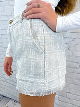 Load image into Gallery viewer, Steppin Out Short