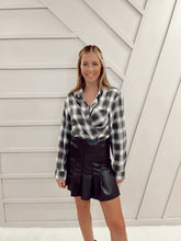 Load image into Gallery viewer, Outlaw Flannel Top