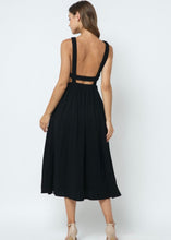 Load image into Gallery viewer, At Leisure Midi Dress