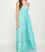 Load image into Gallery viewer, Strut Maxi Dress