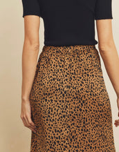 Load image into Gallery viewer, Street Style Midi Skirt