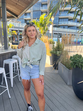 Load image into Gallery viewer, Cabana Button Down