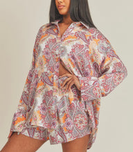 Load image into Gallery viewer, Paisley Button Down