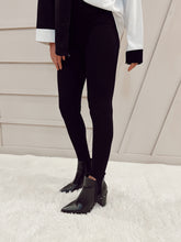 Load image into Gallery viewer, Paris Street Leggings