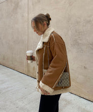 Load image into Gallery viewer, Maddox Sherling Coat