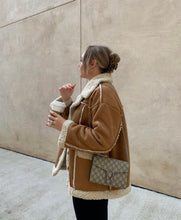 Load image into Gallery viewer, Maddox Sherling Coat