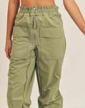 Load image into Gallery viewer, Nikki Cargo Pants