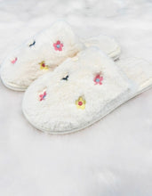 Load image into Gallery viewer, Daily Daisy Slippers