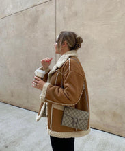 Load image into Gallery viewer, Maddox Sherling Coat