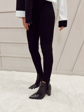Load image into Gallery viewer, Paris Street Leggings