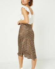 Load image into Gallery viewer, Parker Leopard Midi Skirt