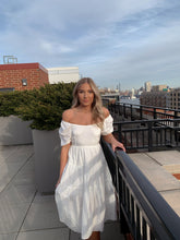 Load image into Gallery viewer, Mindy Puff Sleeve Midi Dress