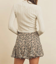 Load image into Gallery viewer, Talk of The Town Floral