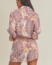 Load image into Gallery viewer, Paisley Button Down
