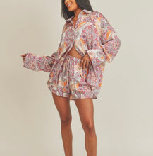 Load image into Gallery viewer, Paisley Button Down
