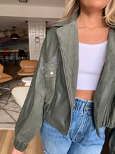 Load image into Gallery viewer, Cooper Ribbed Crop Top