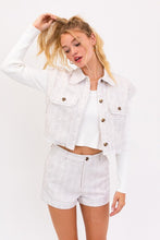 Load image into Gallery viewer, Steppin Out Vest