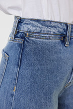 Load image into Gallery viewer, Skipper Style Jeans
