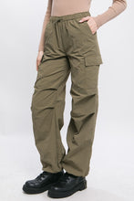 Load image into Gallery viewer, Parachute Cargo Pants
