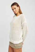 Load image into Gallery viewer, CROCHET LONG SLEEVE TOP
